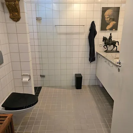 Homestay Esben Juhls Guest Copenhagen